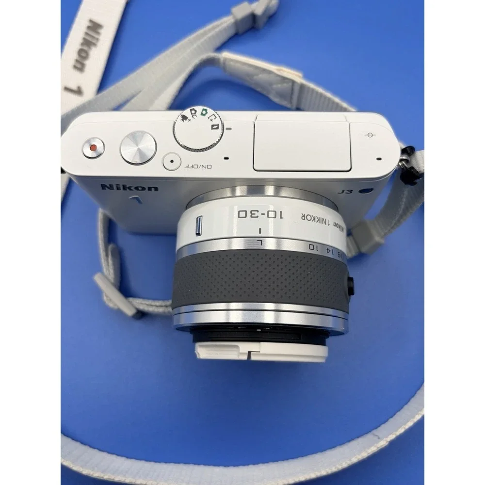 Nikon 1 J3 14.2MP Camera -14.2 MP Format White
